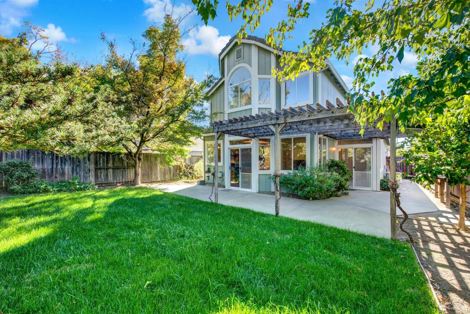 685 Poppy Circle Vacaville CA 95688
