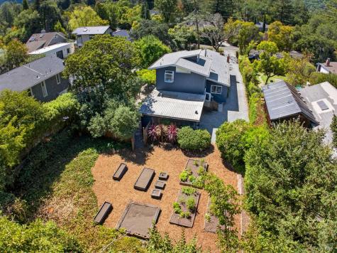 82 Shady Lane Ross CA 94957