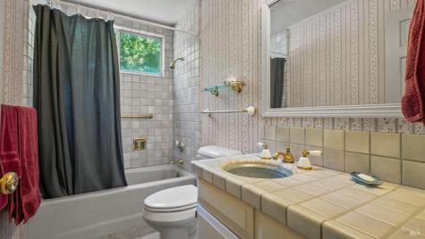 3609 Lurline Way Santa Rosa CA 95405