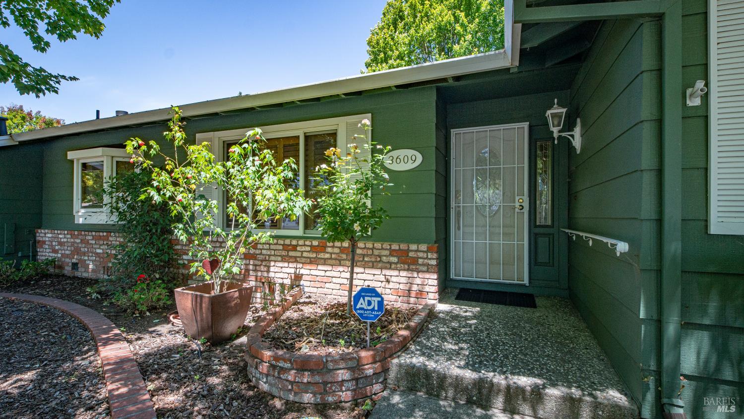 3609 Lurline Way Santa Rosa CA 95405