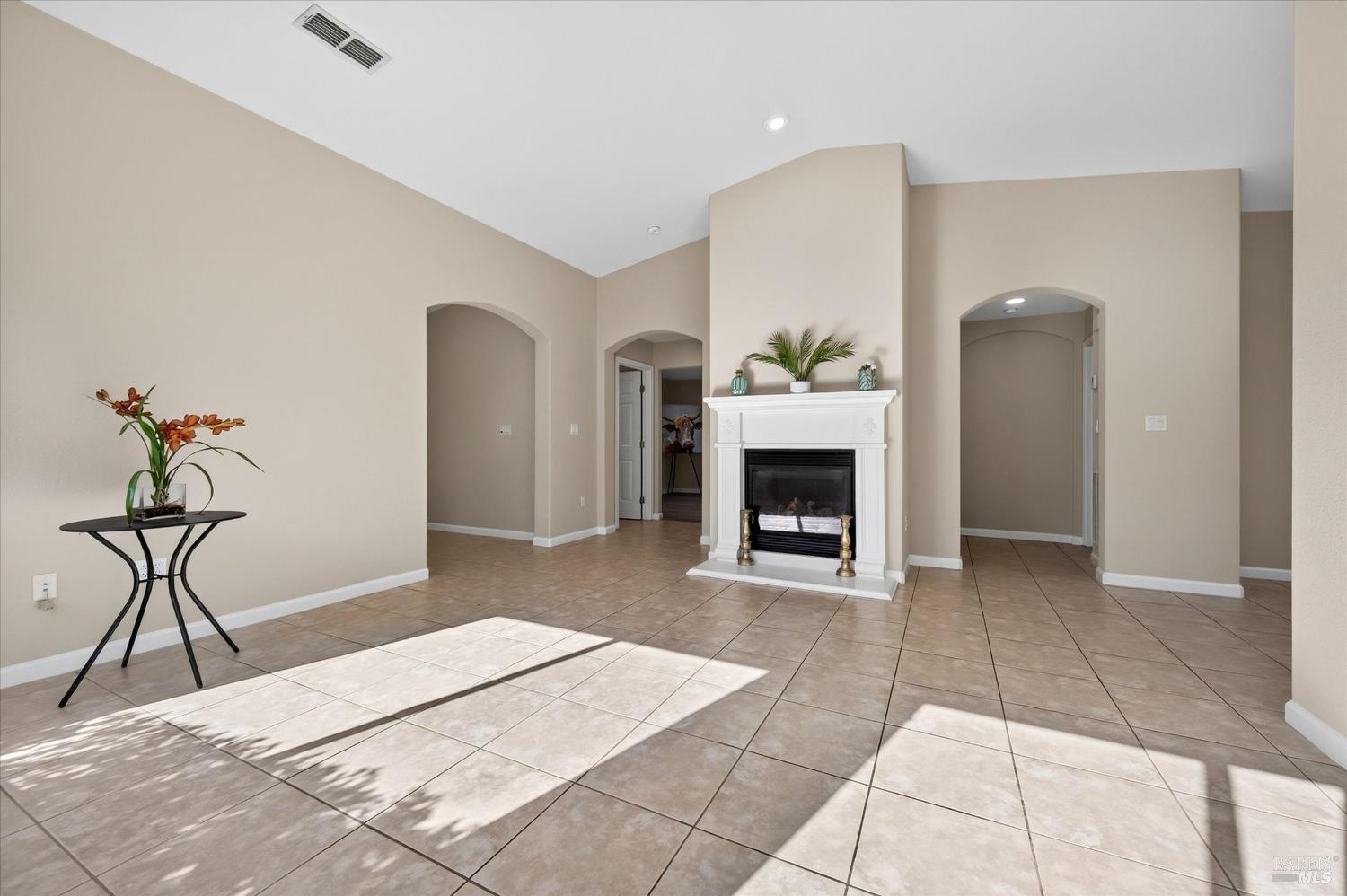 333 Colonial Way Rio Vista CA 94571