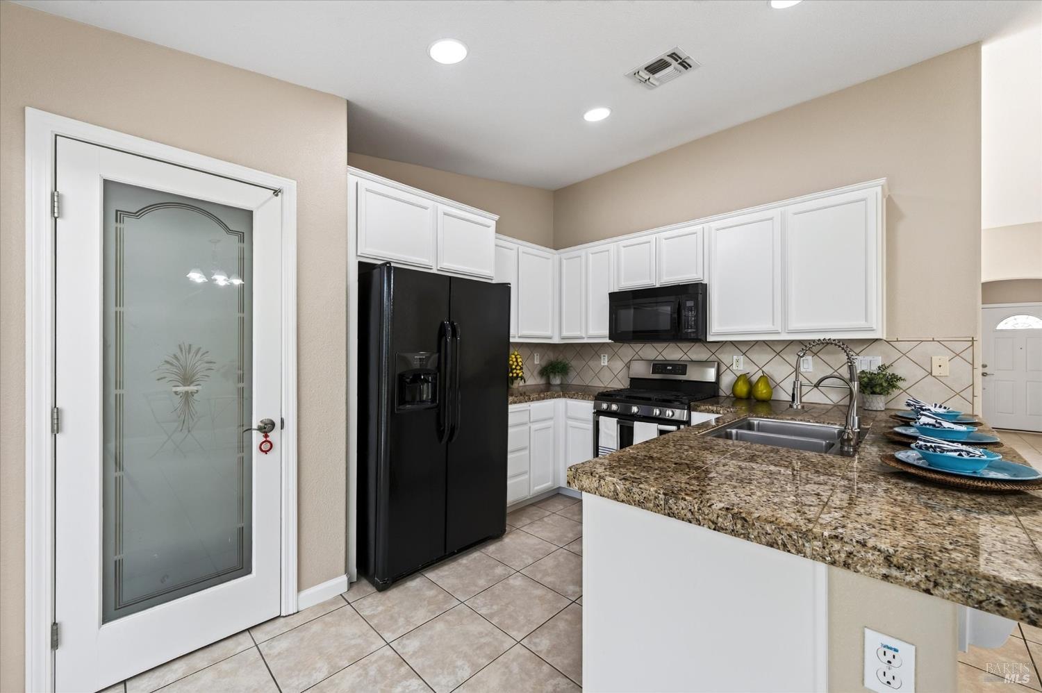 333 Colonial Way Rio Vista CA 94571