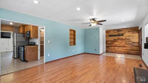 40 El Rancho Drive Cloverdale CA 95425