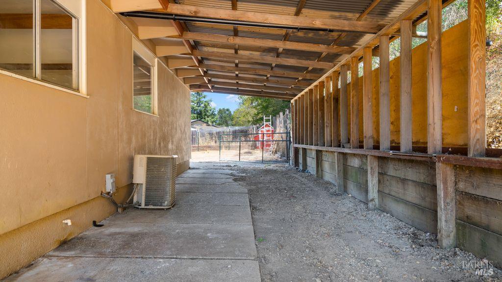 40 El Rancho Drive Cloverdale CA 95425