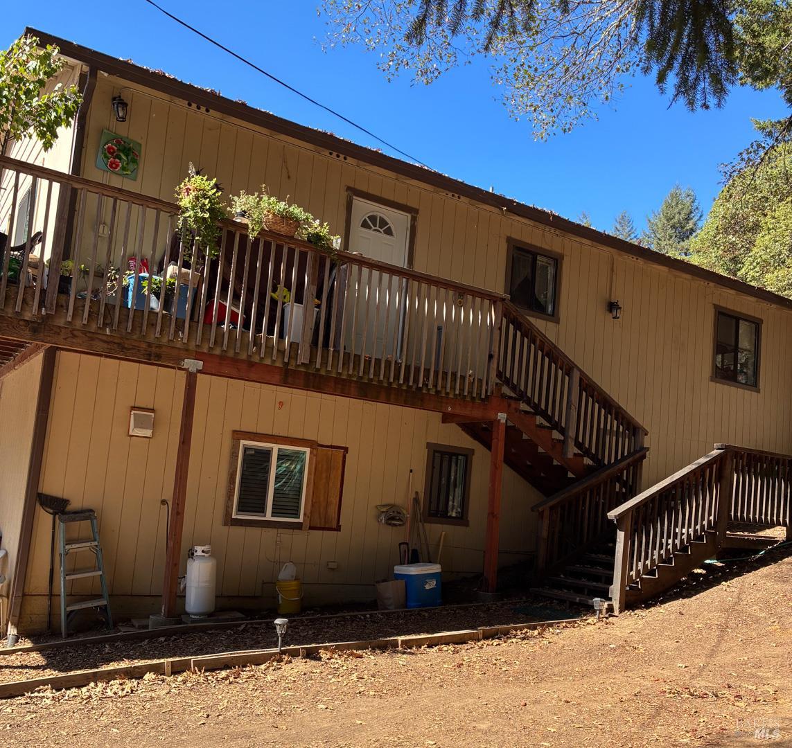 27430 Fox Road Willits CA 95490