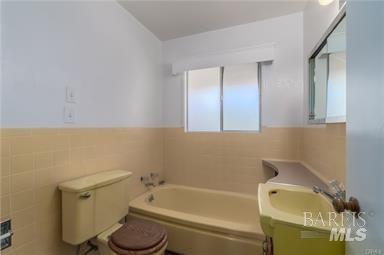 3216 Lakeshore Boulevard Nice CA 95464
