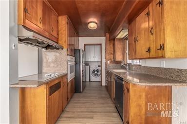 3216 Lakeshore Boulevard Nice CA 95464