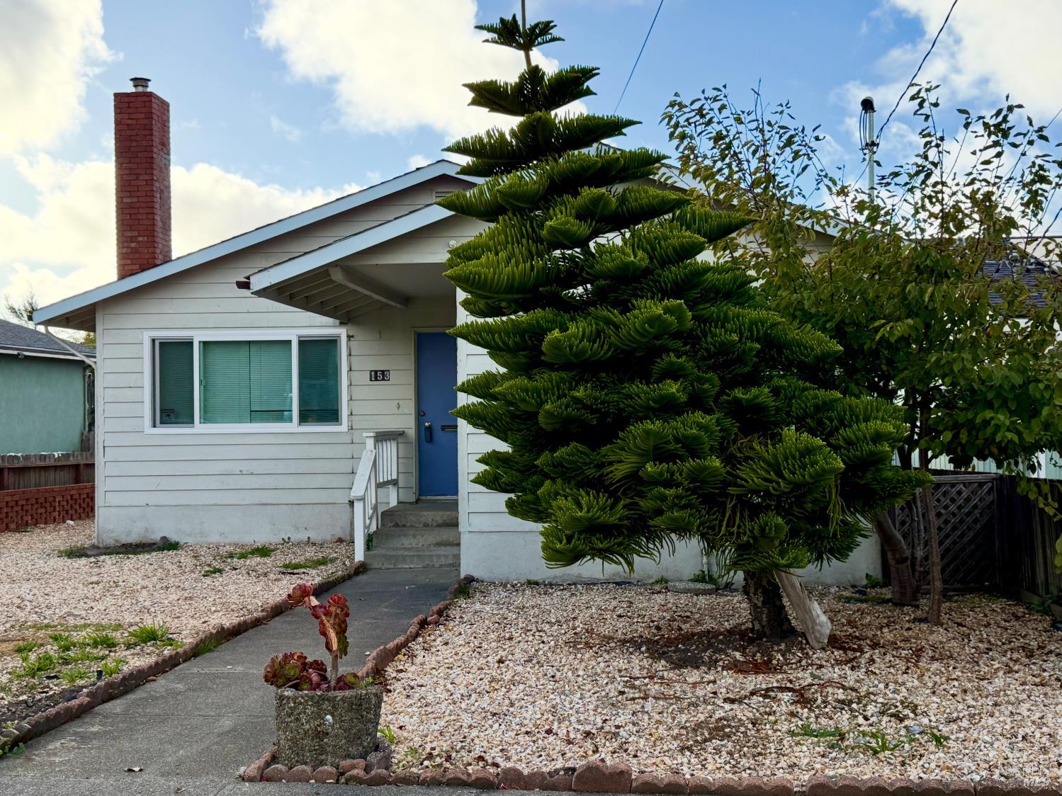 153 Park Street Fort Bragg CA 95437