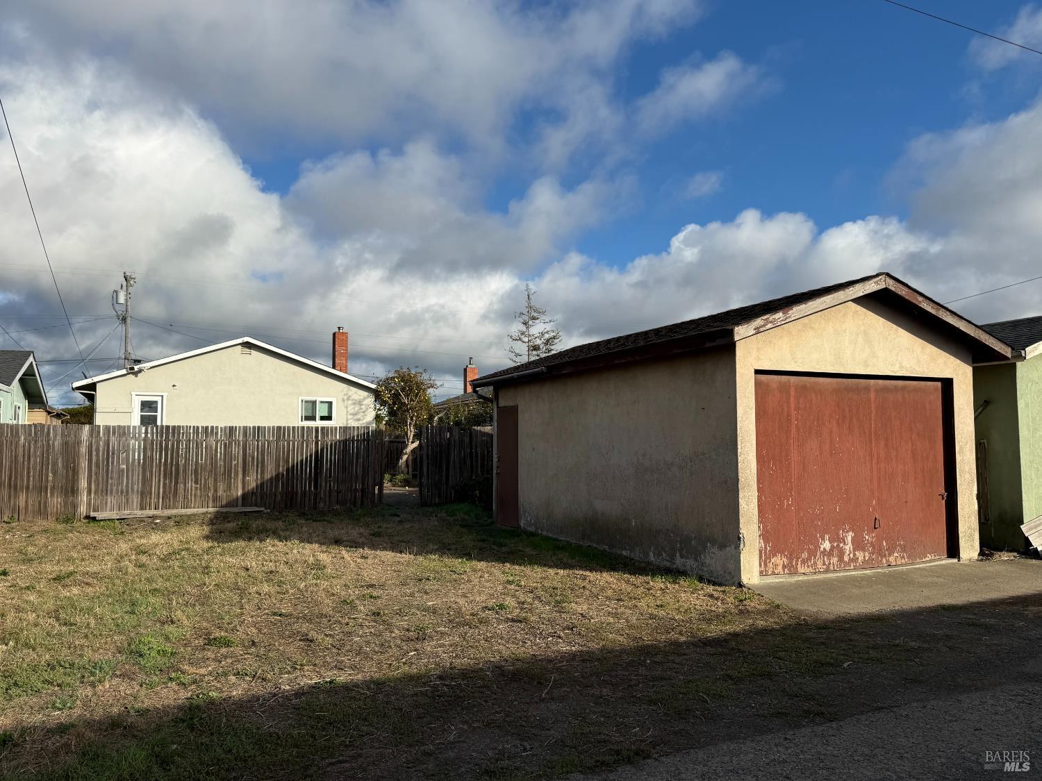153 Park Street Fort Bragg CA 95437