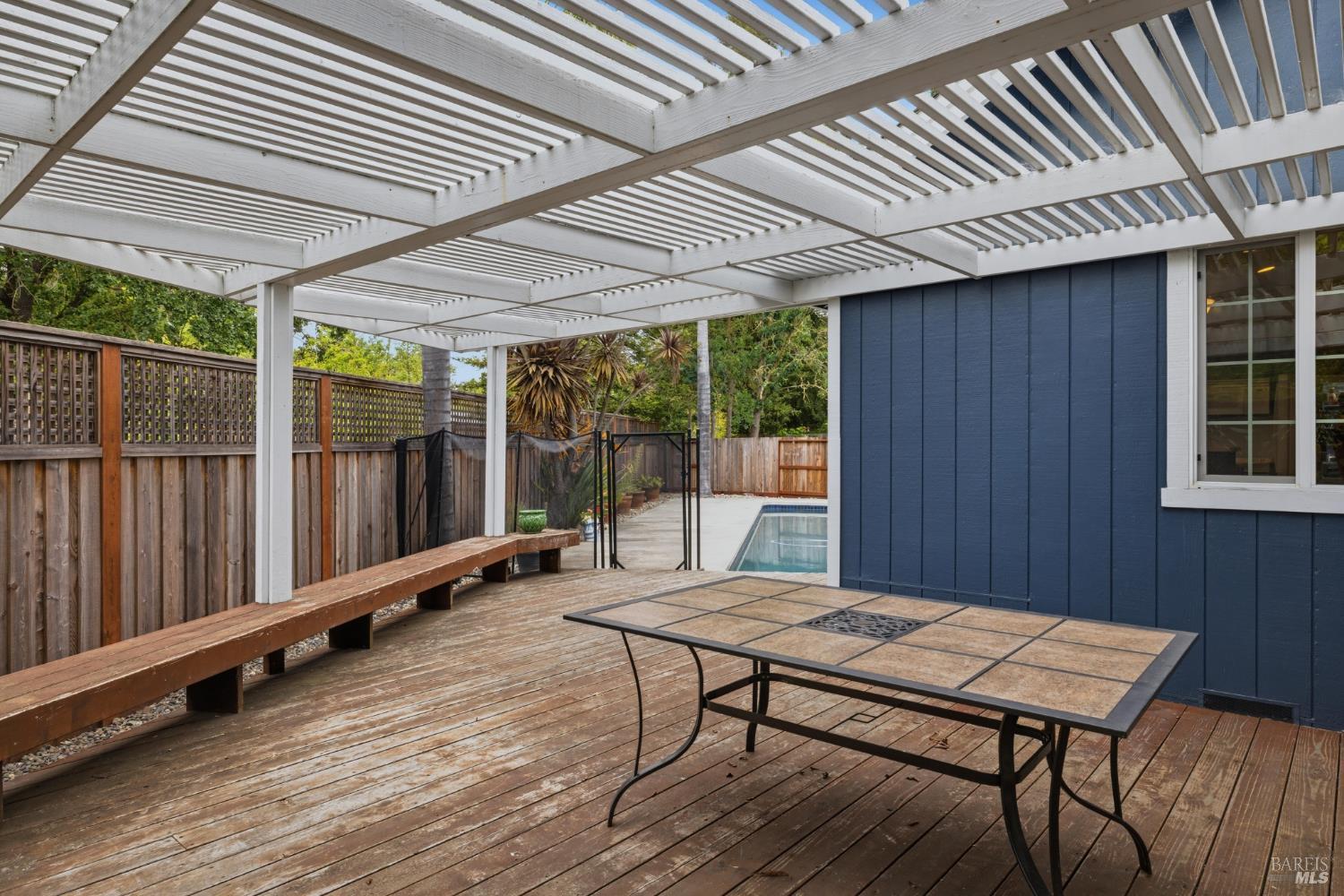 2273 White Chapel Court Santa Rosa CA 95401