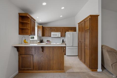 2273 White Chapel Court Santa Rosa CA 95401