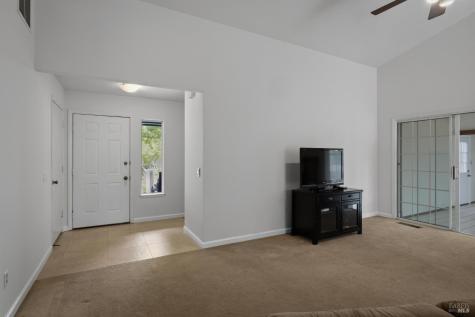 2273 White Chapel Court Santa Rosa CA 95401