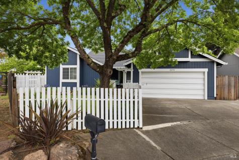 2273 White Chapel Court Santa Rosa CA 95401