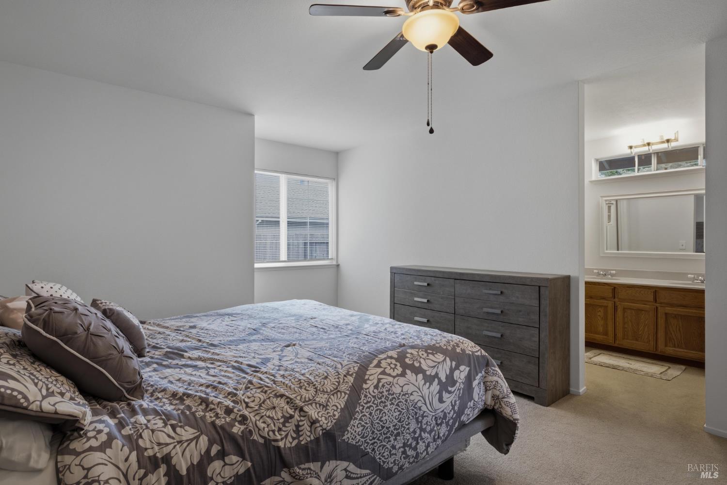 2273 White Chapel Court Santa Rosa CA 95401