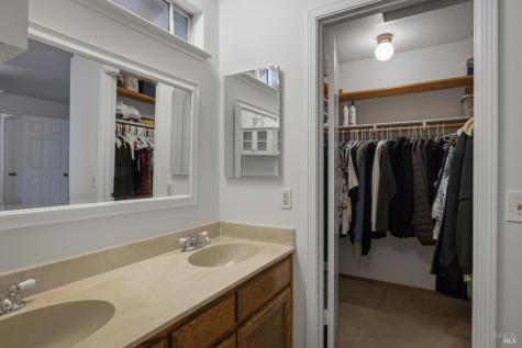2273 White Chapel Court Santa Rosa CA 95401