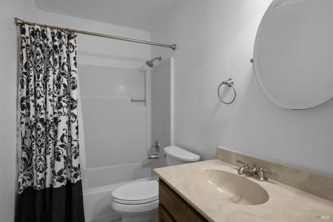 2273 White Chapel Court Santa Rosa CA 95401