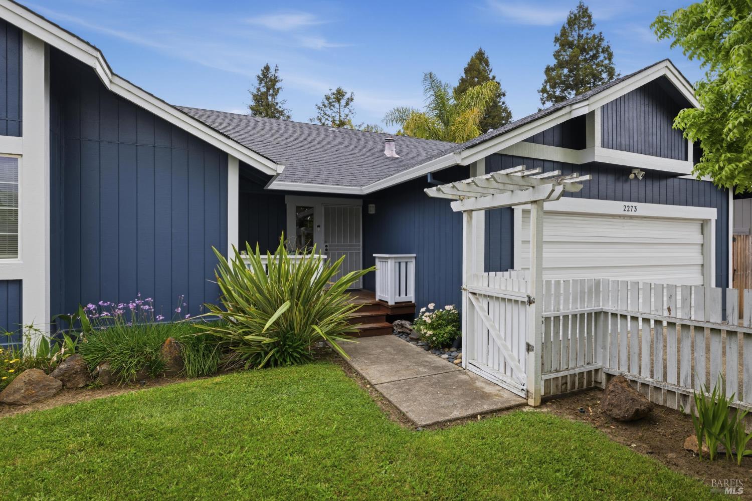 2273 White Chapel Court Santa Rosa CA 95401