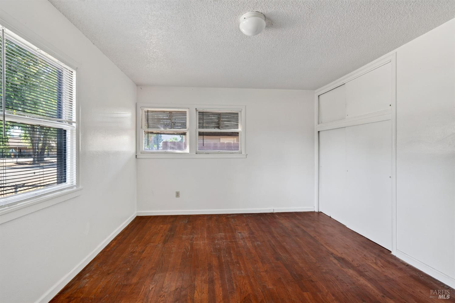 390 S Orchard Avenue Ukiah CA 95482