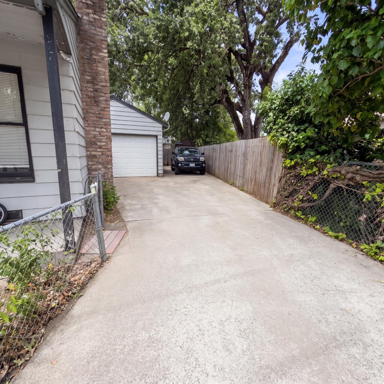 390 S Orchard Avenue Ukiah CA 95482