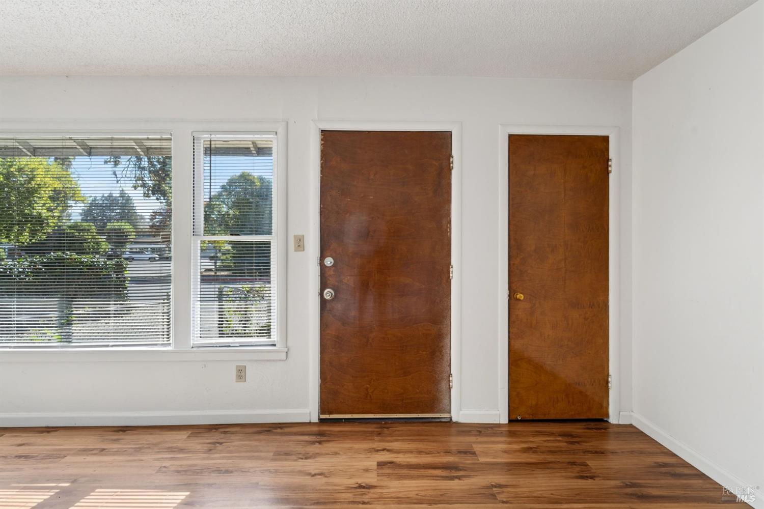 390 S Orchard Avenue Ukiah CA 95482