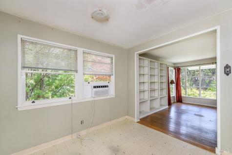 25 Maple Avenue Fairfax CA 94930