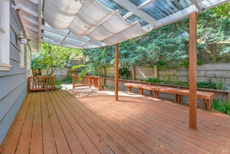 25 Maple Avenue Fairfax CA 94930