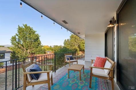 6370 Lone Pine Road Sebastopol CA 95472