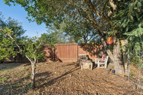 6370 Lone Pine Road Sebastopol CA 95472