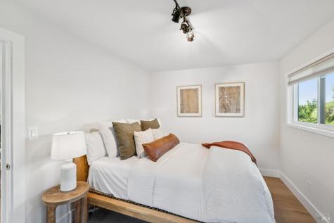 6370 Lone Pine Road Sebastopol CA 95472