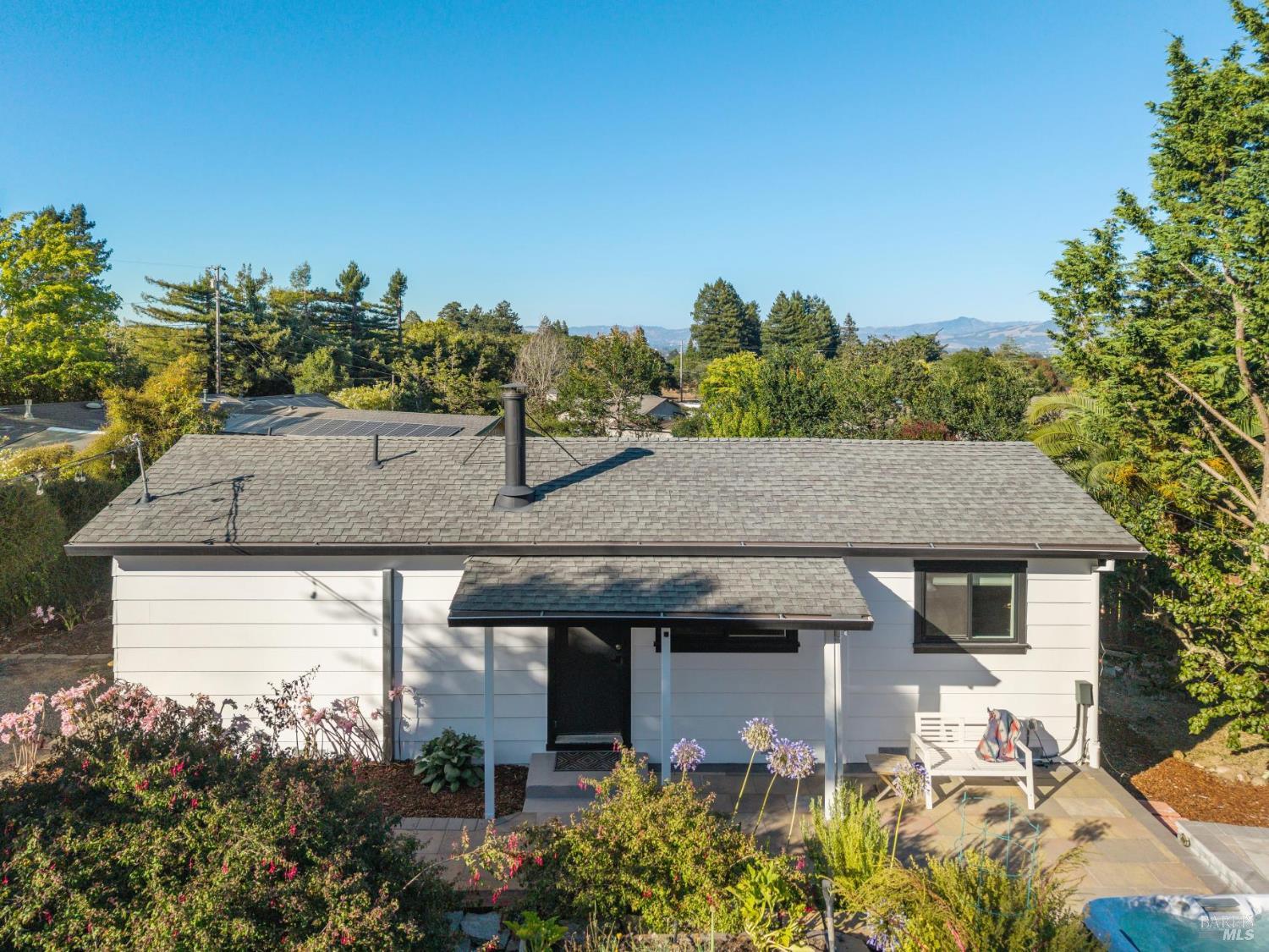 6370 Lone Pine Road Sebastopol CA 95472