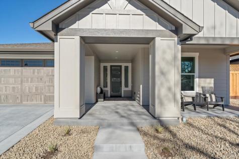 137 Maywood Lane Windsor CA 95492