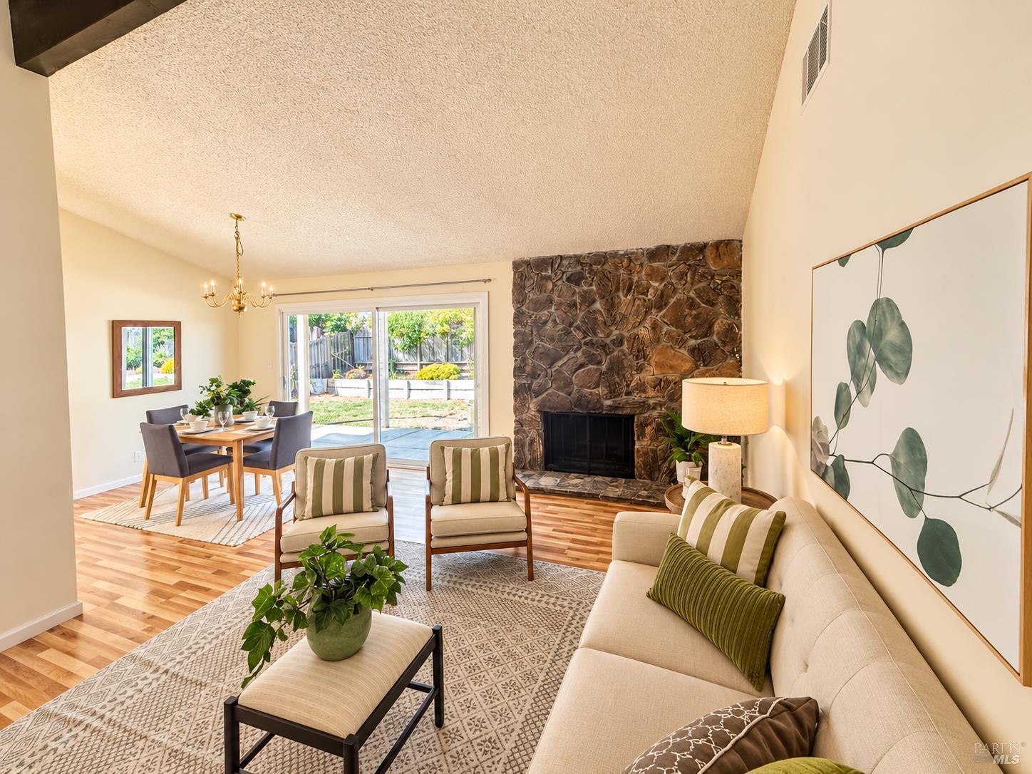 1210 Waxwing Drive Suisun City CA 94585