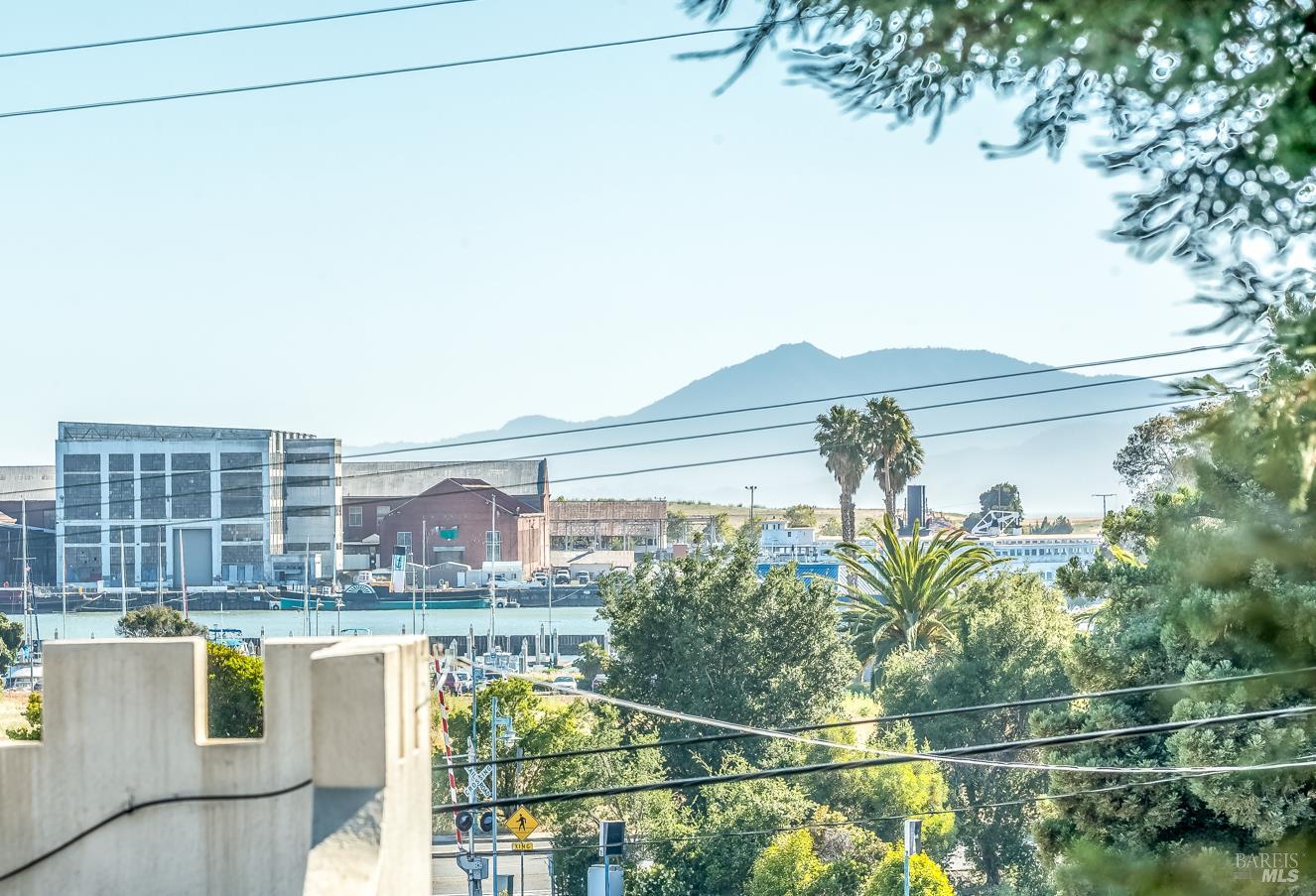 35 Buena Vista Avenue Vallejo CA 94590