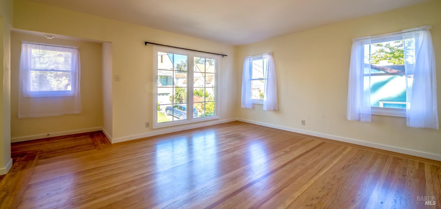 35 Buena Vista Avenue Vallejo CA 94590