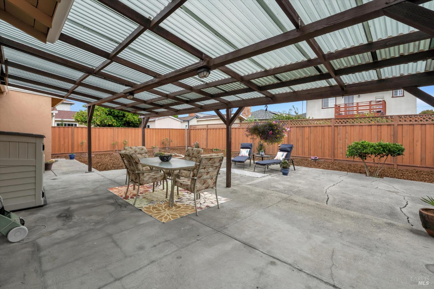 1592 Willow Avenue San Leandro CA 94579