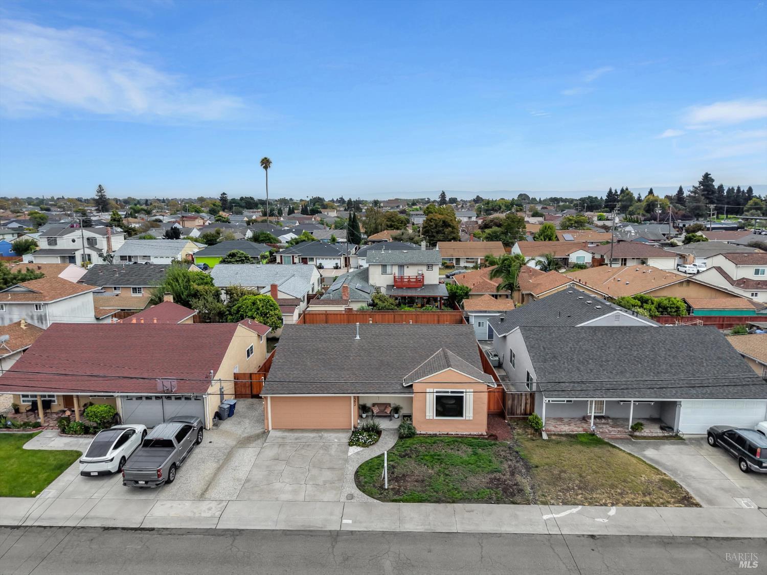1592 Willow Avenue San Leandro CA 94579