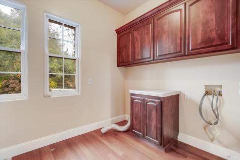 405 London Way Sonoma CA 95476