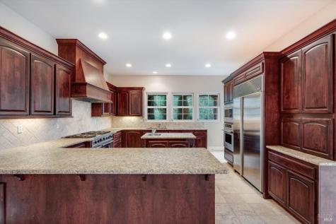405 London Way Sonoma CA 95476