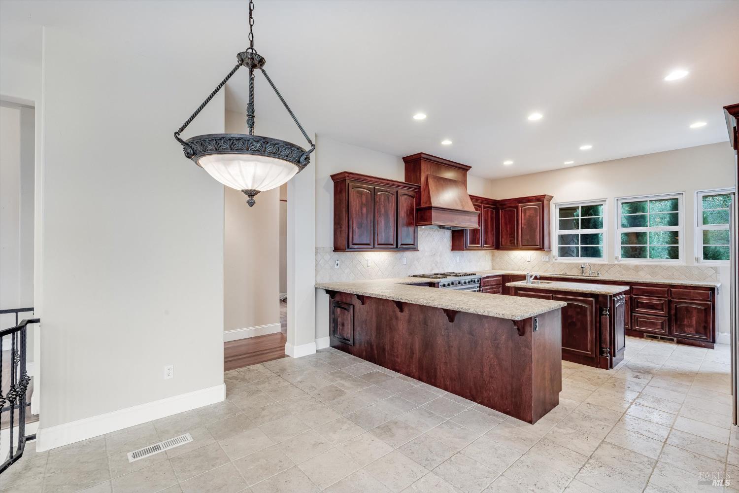 405 London Way Sonoma CA 95476