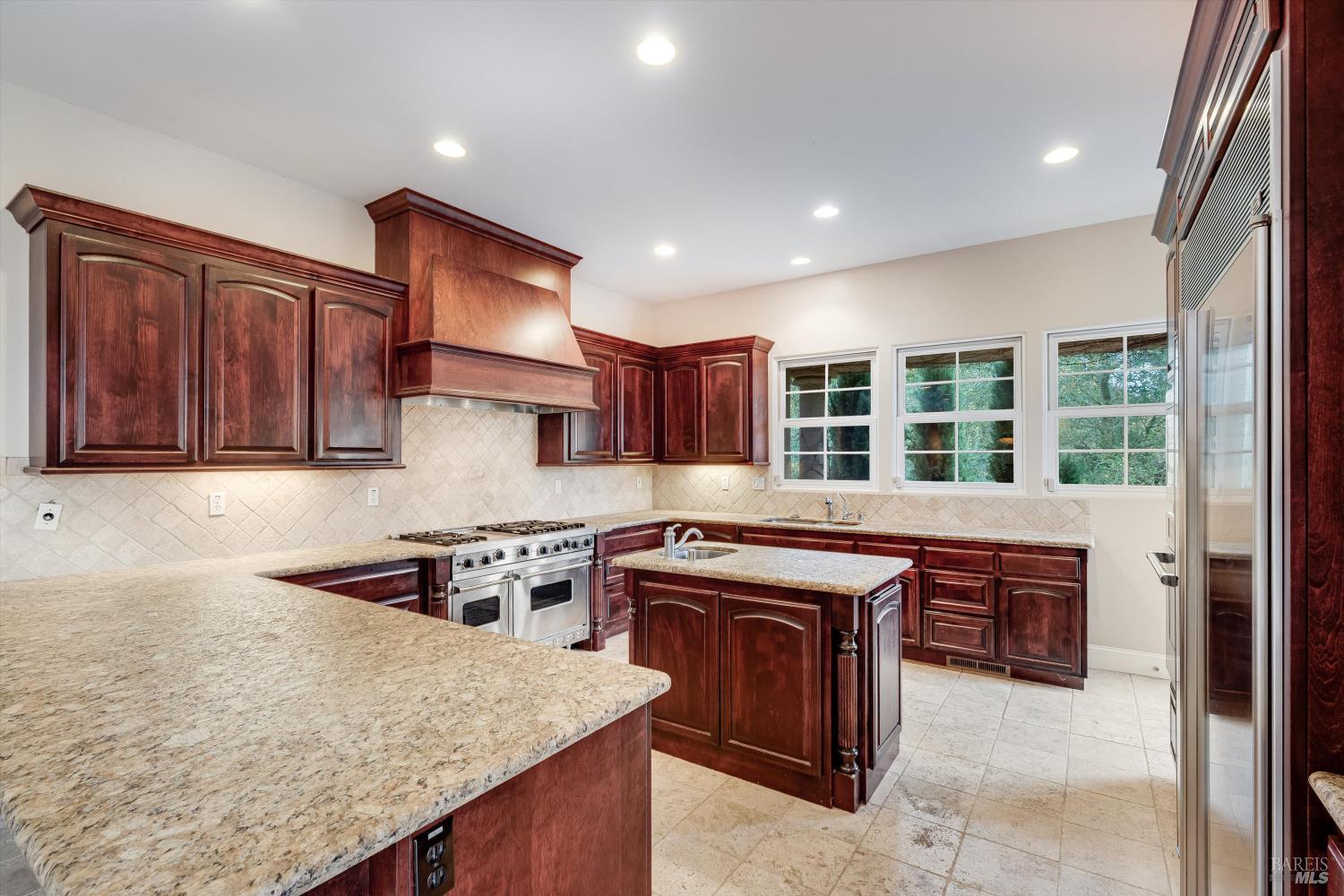 405 London Way Sonoma CA 95476