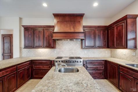 405 London Way Sonoma CA 95476
