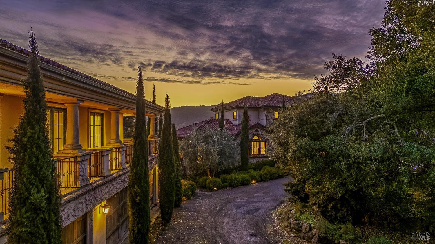 405 London Way Sonoma CA 95476