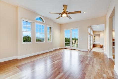 405 London Way Sonoma CA 95476