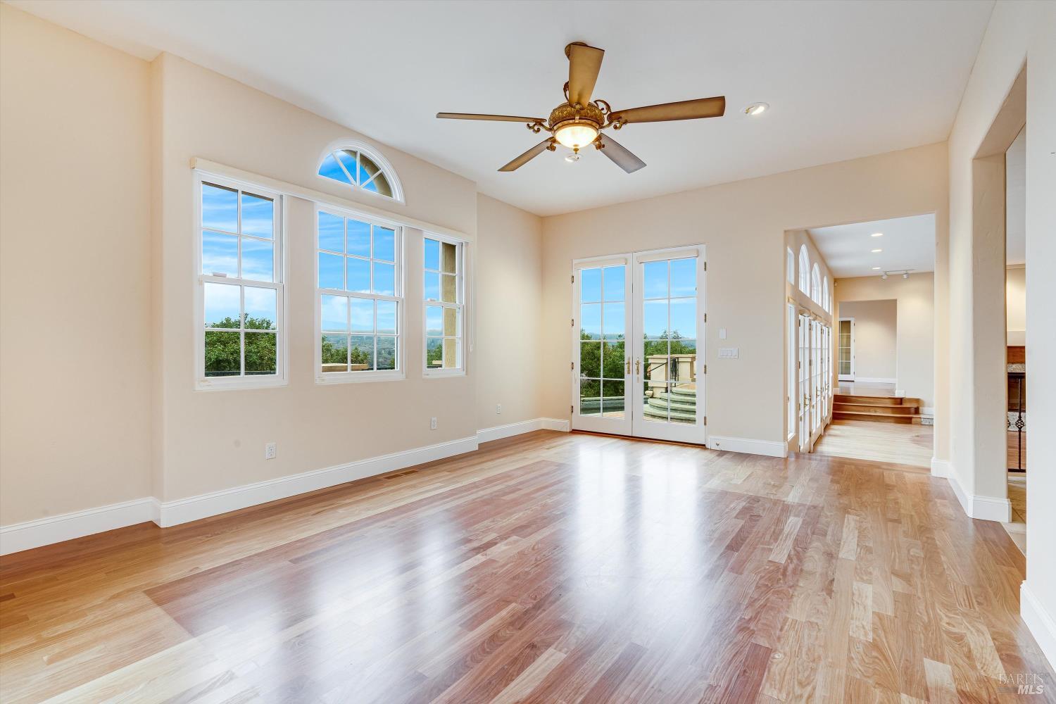 405 London Way Sonoma CA 95476