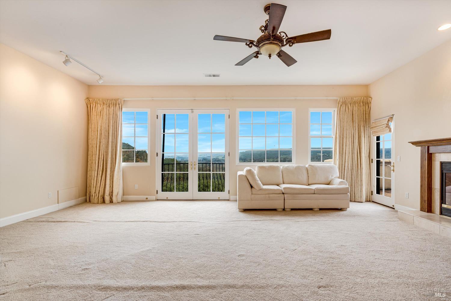 405 London Way Sonoma CA 95476