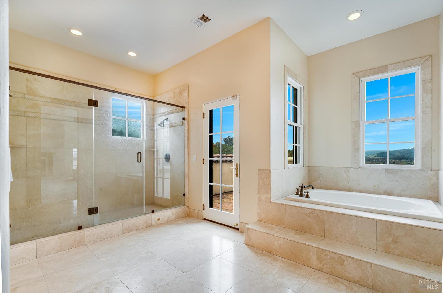 405 London Way Sonoma CA 95476