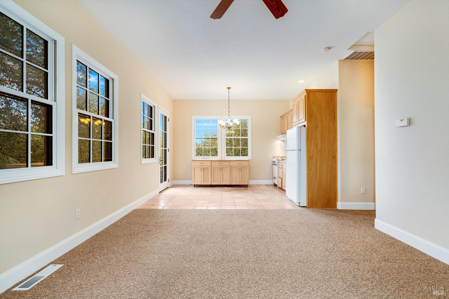 405 London Way Sonoma CA 95476