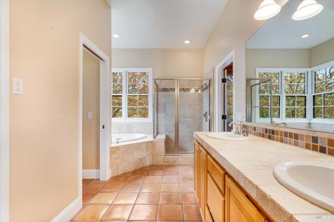 405 London Way Sonoma CA 95476