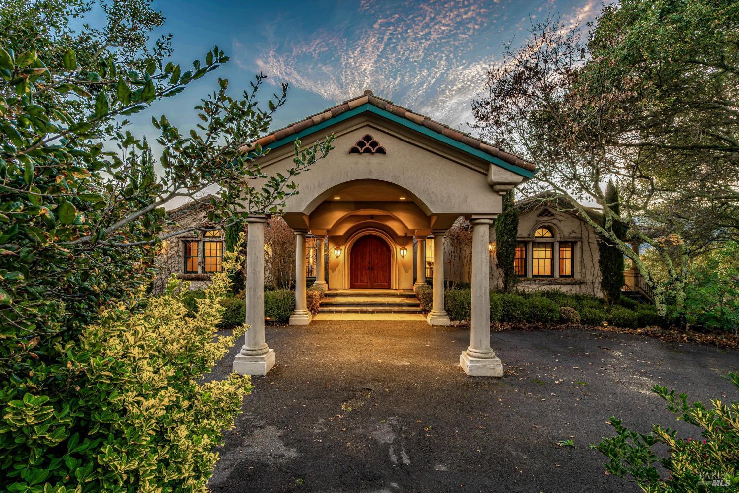 405 London Way Sonoma CA 95476