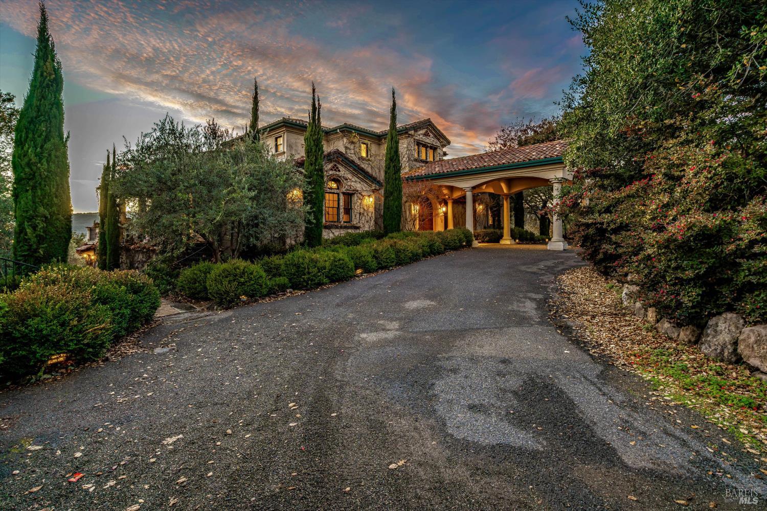 405 London Way Sonoma CA 95476